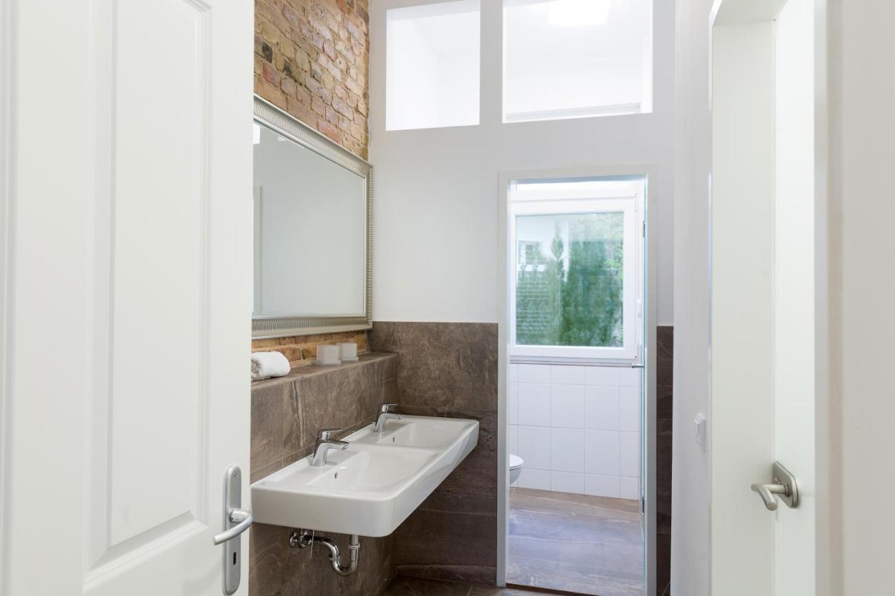 Newton-Appartement Mit 3 Schlafzimmern Berlín Exterior foto